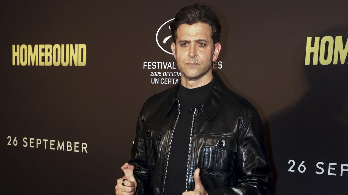Hrithik Roshan to foray into OTT debut as producer with new thriller series